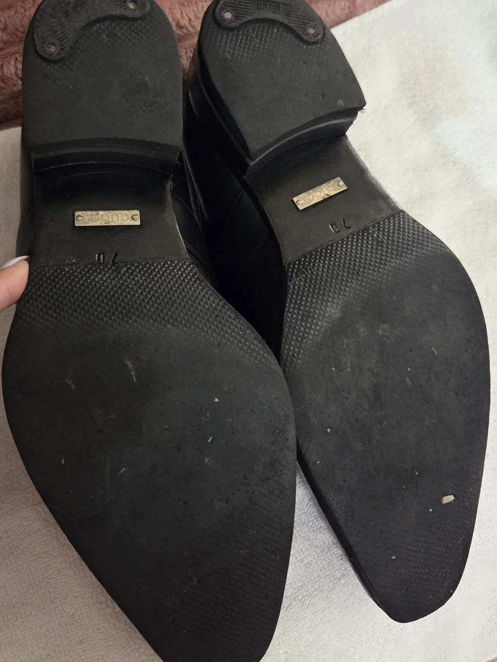 Gucci Men’s Black Leather Shoes